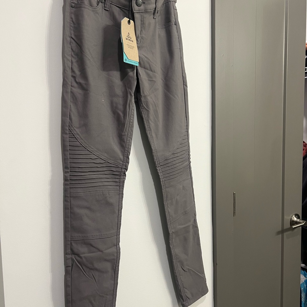 Gray women’s Prana pants